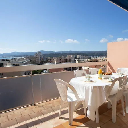 Les 3 Iles By Interhome Apartment Le Lavandou